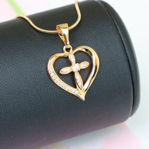 "Heart-Shaped Rose Gold Cross Pendant with Sparkling Accents, XPPT1326 - Picture 5 of 13